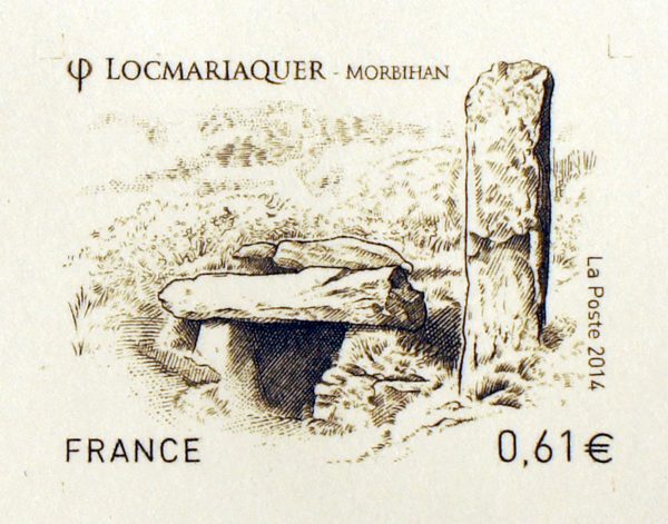 France. Locmariaquer, Morbihan, 2014 (dessin et gravure de Sarah Bougault, impression taille-douce), photo de l’épreuve d’artiste, poinçon principal, 2014 (© La Poste / S. Bougault)