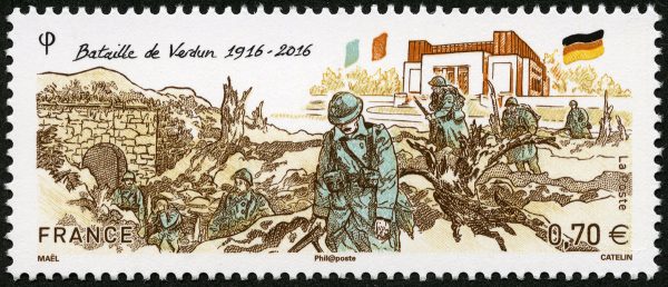 Le timbre « Bataille de Verdun 1916 – 2016 » a été élu le plus beau timbre de l’année 2016 (dessin de Maël, gravure d’Elsa Catelin, impression taille-douce)