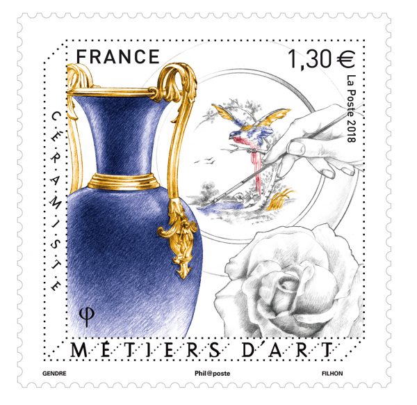 Métiers d'art - Céramiste, 2018 (création de Florence Gendre d'après photos vase œuf bleu, assiette Duplessis, gravure de Line Filhon, impression taille-douce) (© Sèvres manufacture et musées nationaux, ©La Poste/F.Gendre/L. Filhon)