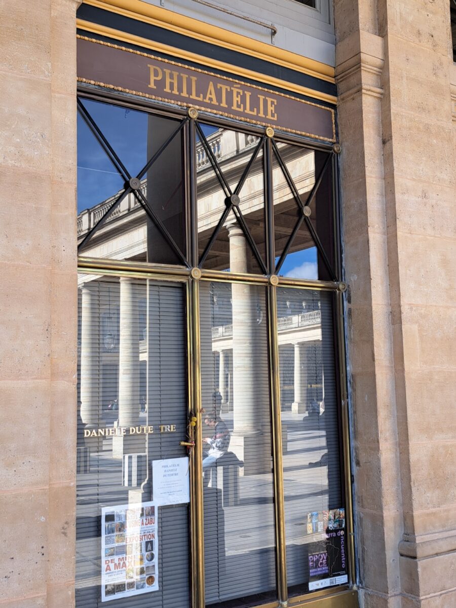 Boutique de Philatélie, Danièle Dutertre, Palais Royal, 2024 (Ph PR)
