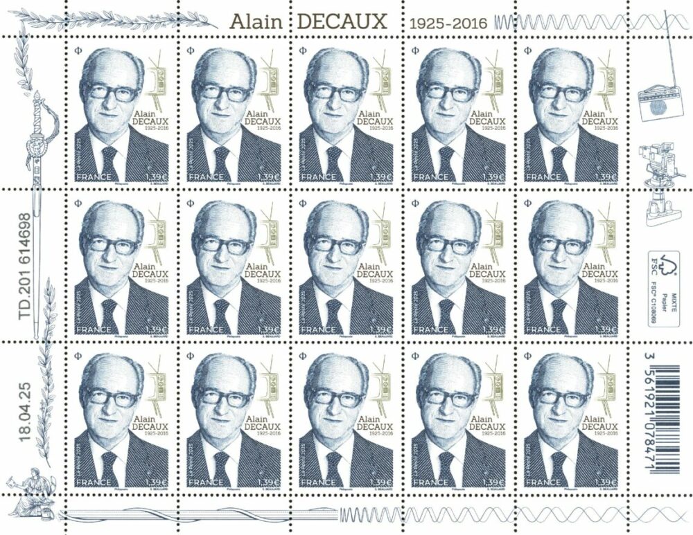 feuille de 15 timbres Alain Decaux, 2025 (création et gravure de Sophie Beaujard, impression taille-douce d'après photo  Micheline Pelletier Decaux) (©La Poste/ S.Beaujard)