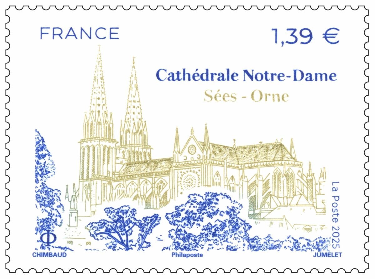 Claude Jumelet grave le timbre  Notre-Dame de Sées dessiné par Sandrine Chimbaud