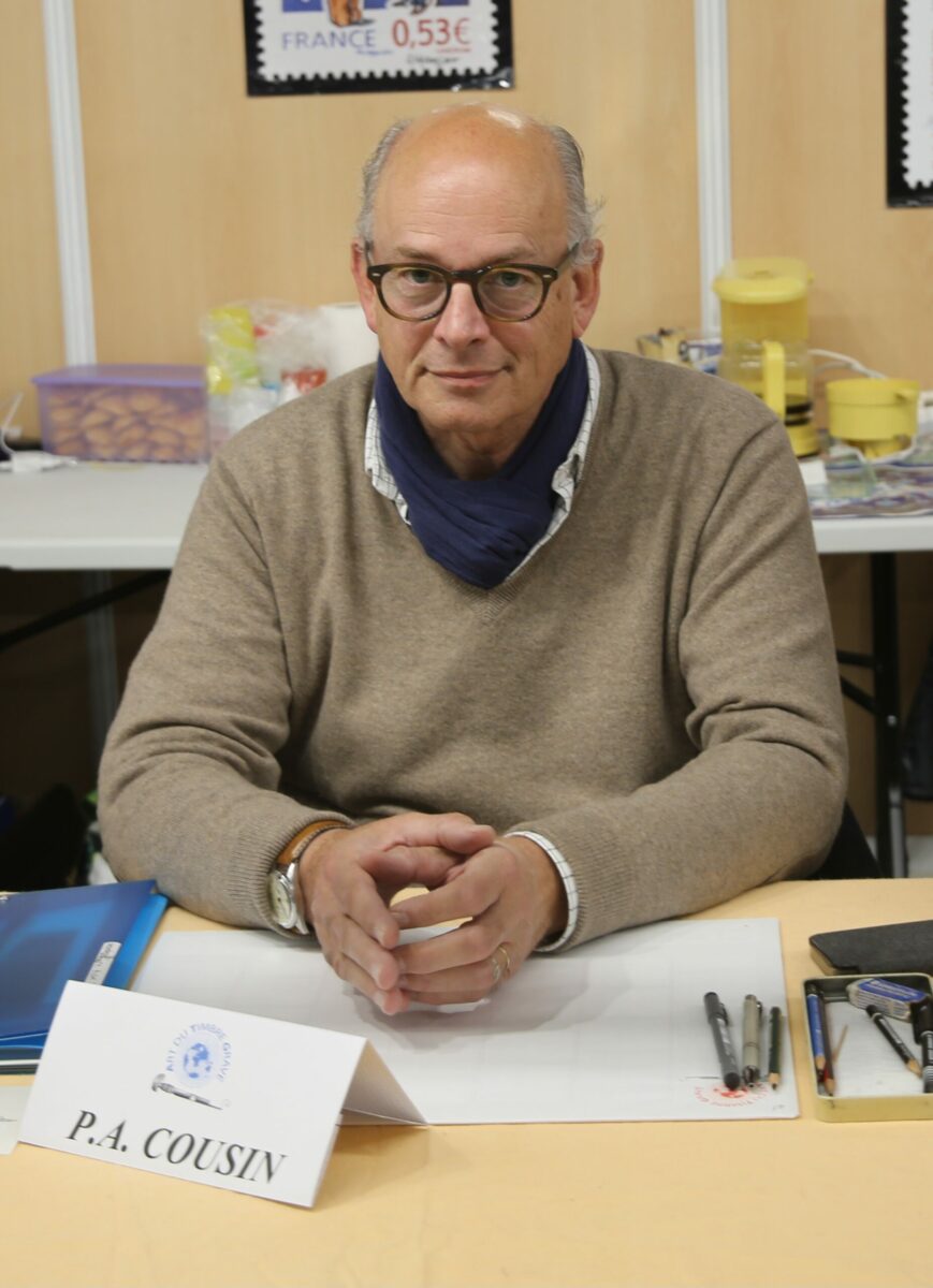 Pierre-André Cousin en dédicaces au Salon philatélique d'automne, stand ATG, Paris, 2023 (© Ph. L. le Tiec)